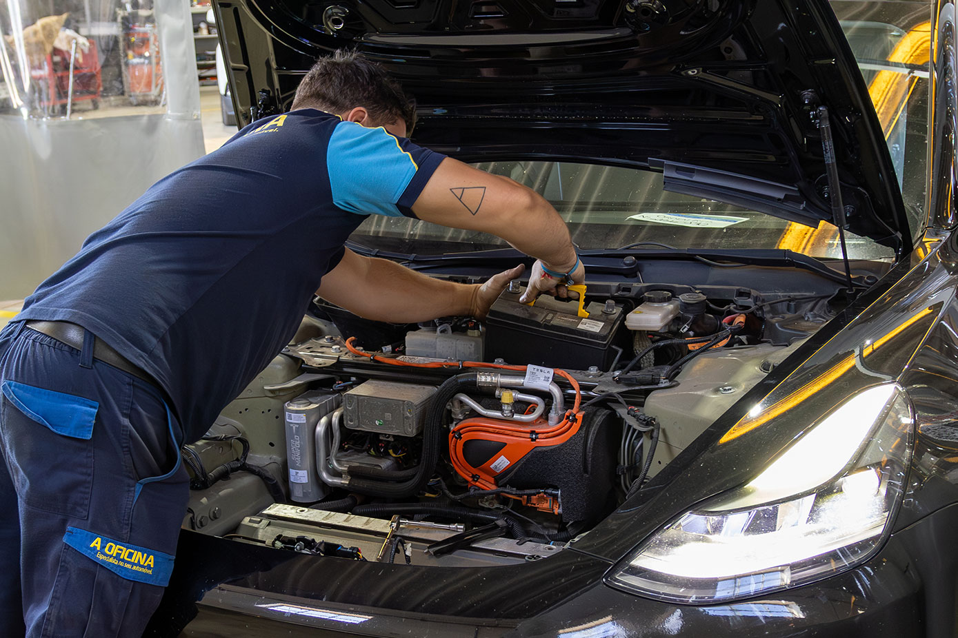 Elétricos e Híbridos